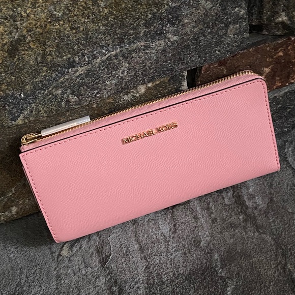 NWT Michael Kors Large Leather Quarter Zip Wallet - Picture 10 of 10